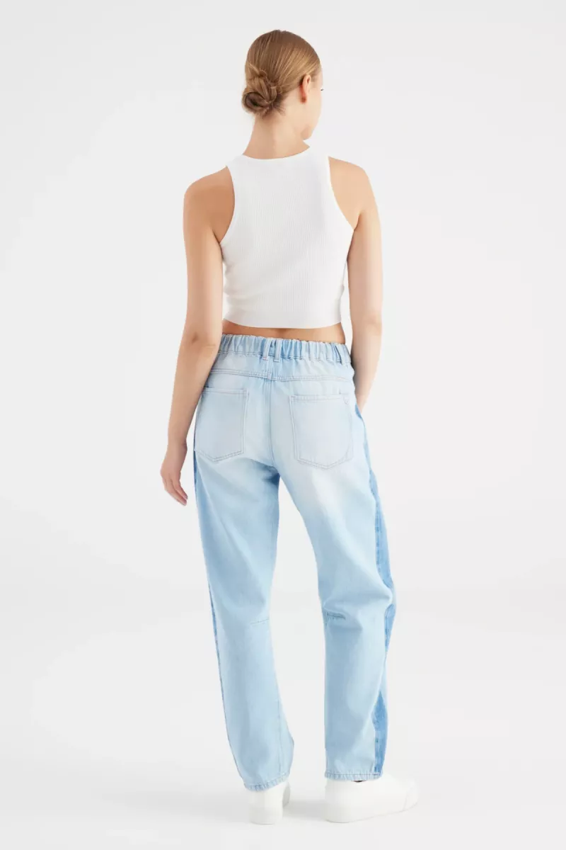 Cup Of Joe Selena contrast side 3 Cup of Joe Cup Of Joe Selena contrast side