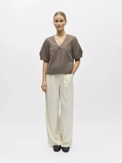 Object Object 23048140