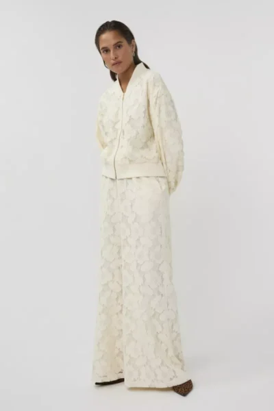 Amaya Amsterdam Amaya Meadow bomber