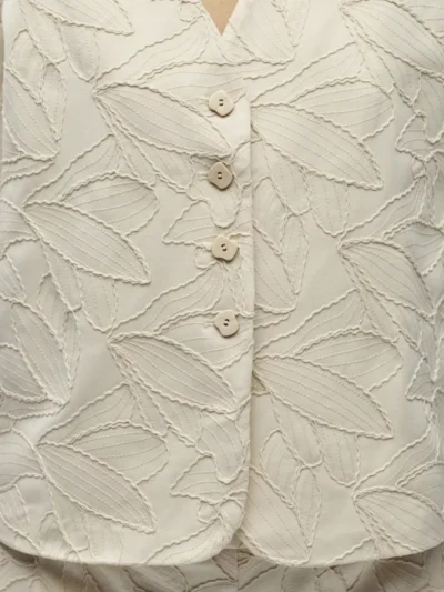 Object Object 23048697