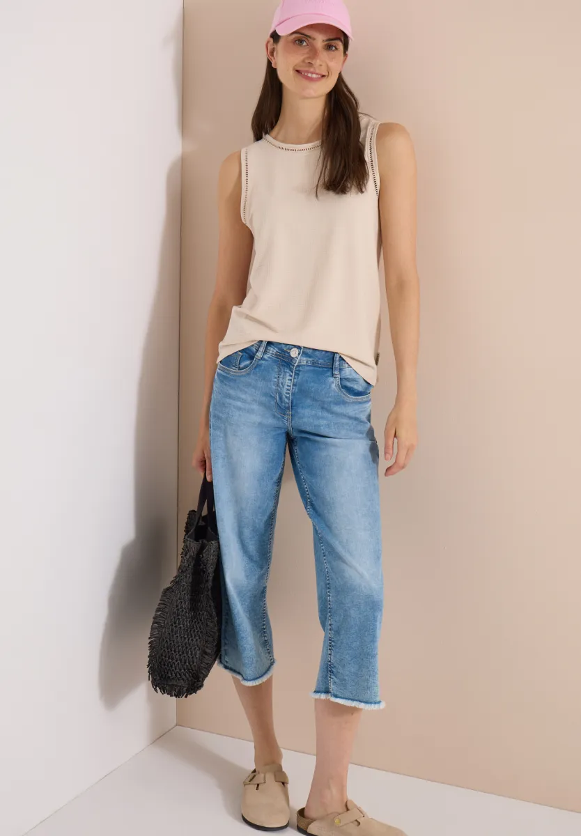 Cecil Structured Lace Detail Top 4 Cecil Cecil Structured Lace Detail Top