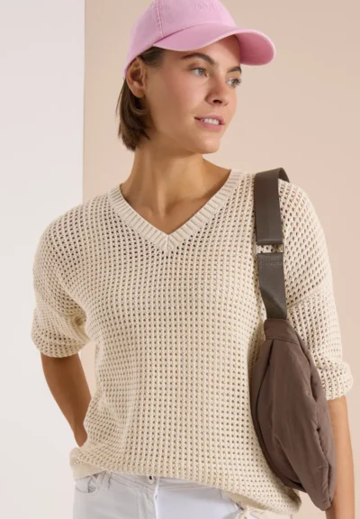 Cecil Cecil TOS_Crochet V-neck