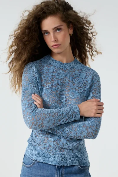Tramontana Tramontana Velvet Stretch Lace Top
